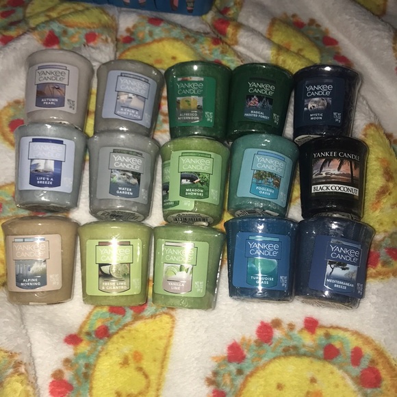 Set of 15 Yankee candle votives